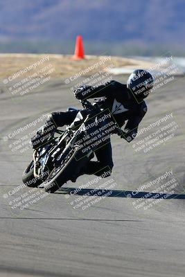 media/Jan-09-2022-SoCal Trackdays (Sun) [[2b1fec8404]]/Turns 9 and 8 (920am)/